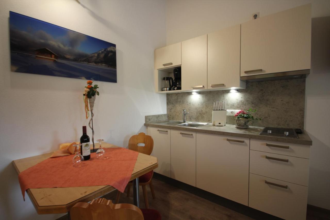Ferienwohnungen Karwendel Camping Маурах Екстериор снимка
